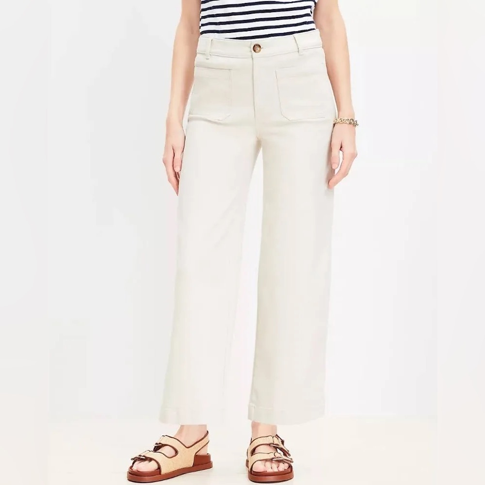 LOFT The Palmer Wide Leg Crop Pants in Khaki. Women’s size 8 petite.